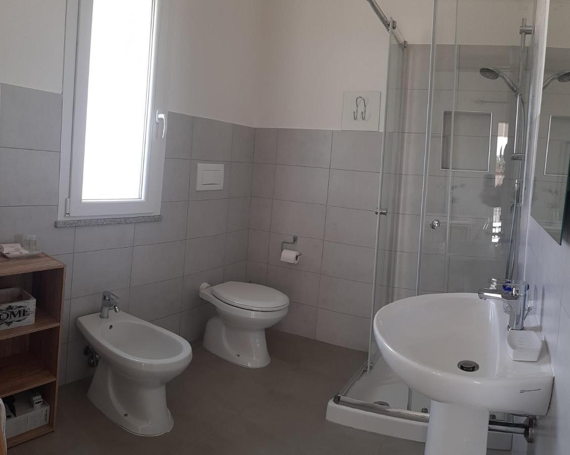 B&B And Home Restaurant La Casa Del Pescatore SantʼAnna Arresi Εξωτερικό φωτογραφία